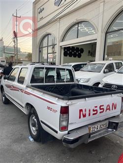 نيسان بيك اب